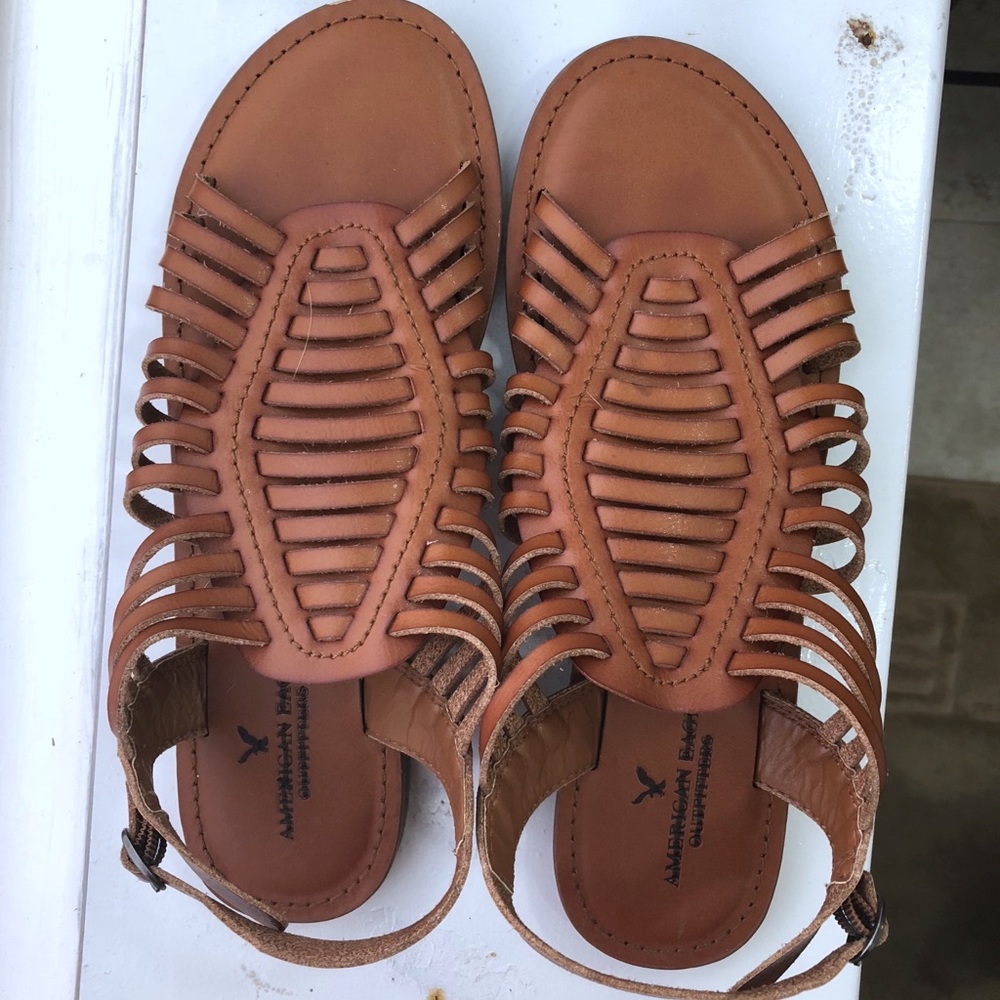 American Eagle Sandals